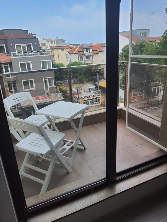 Апартамент Иванови Сарафово Burgas Esterno foto