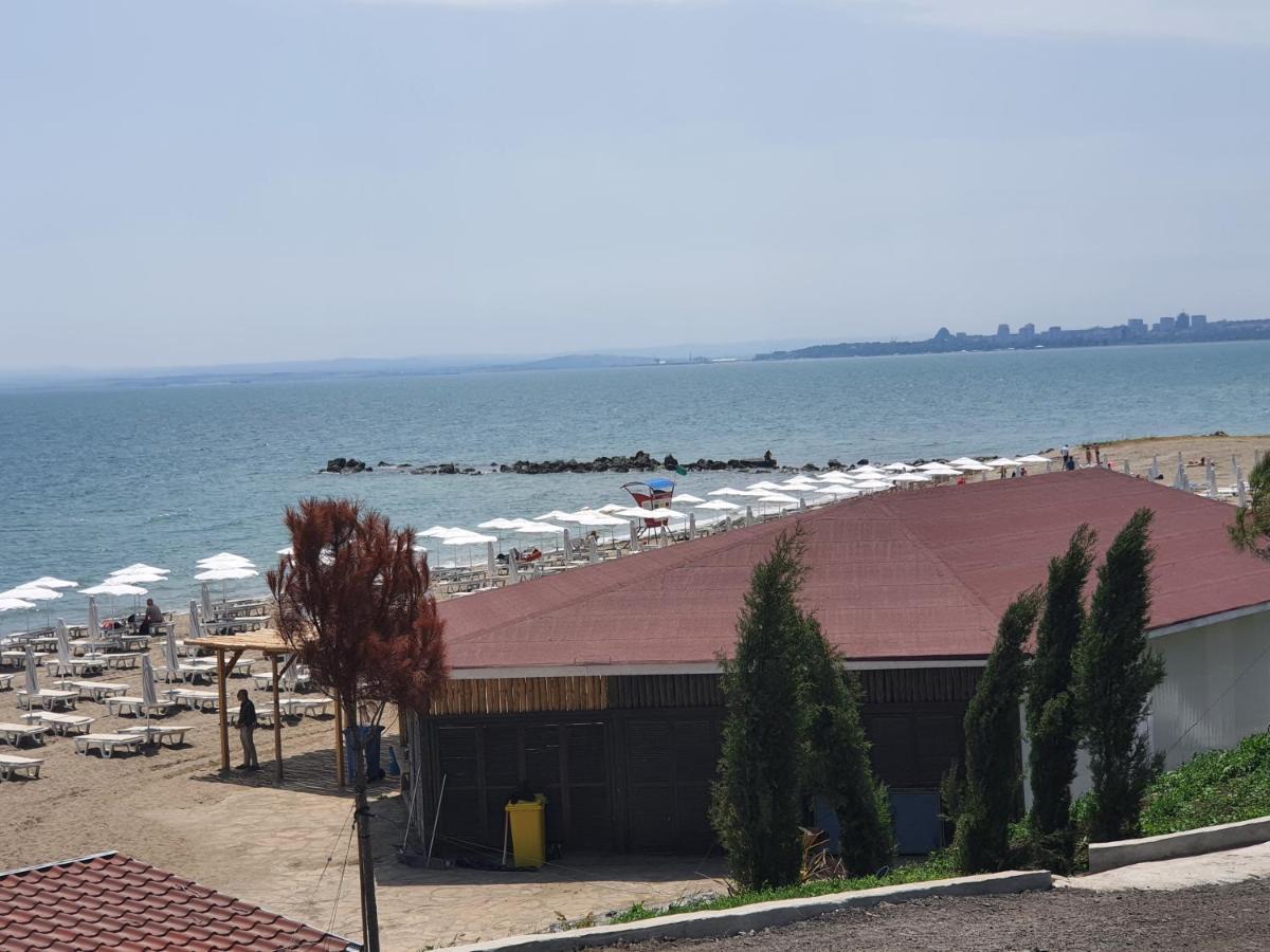 Апартамент Иванови Сарафово Burgas Esterno foto