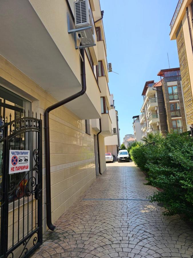 Апартамент Иванови Сарафово Burgas Esterno foto