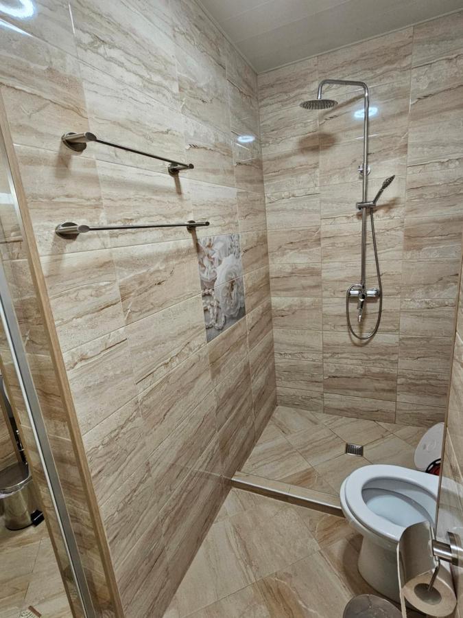 Апартамент Иванови Сарафово Burgas Esterno foto